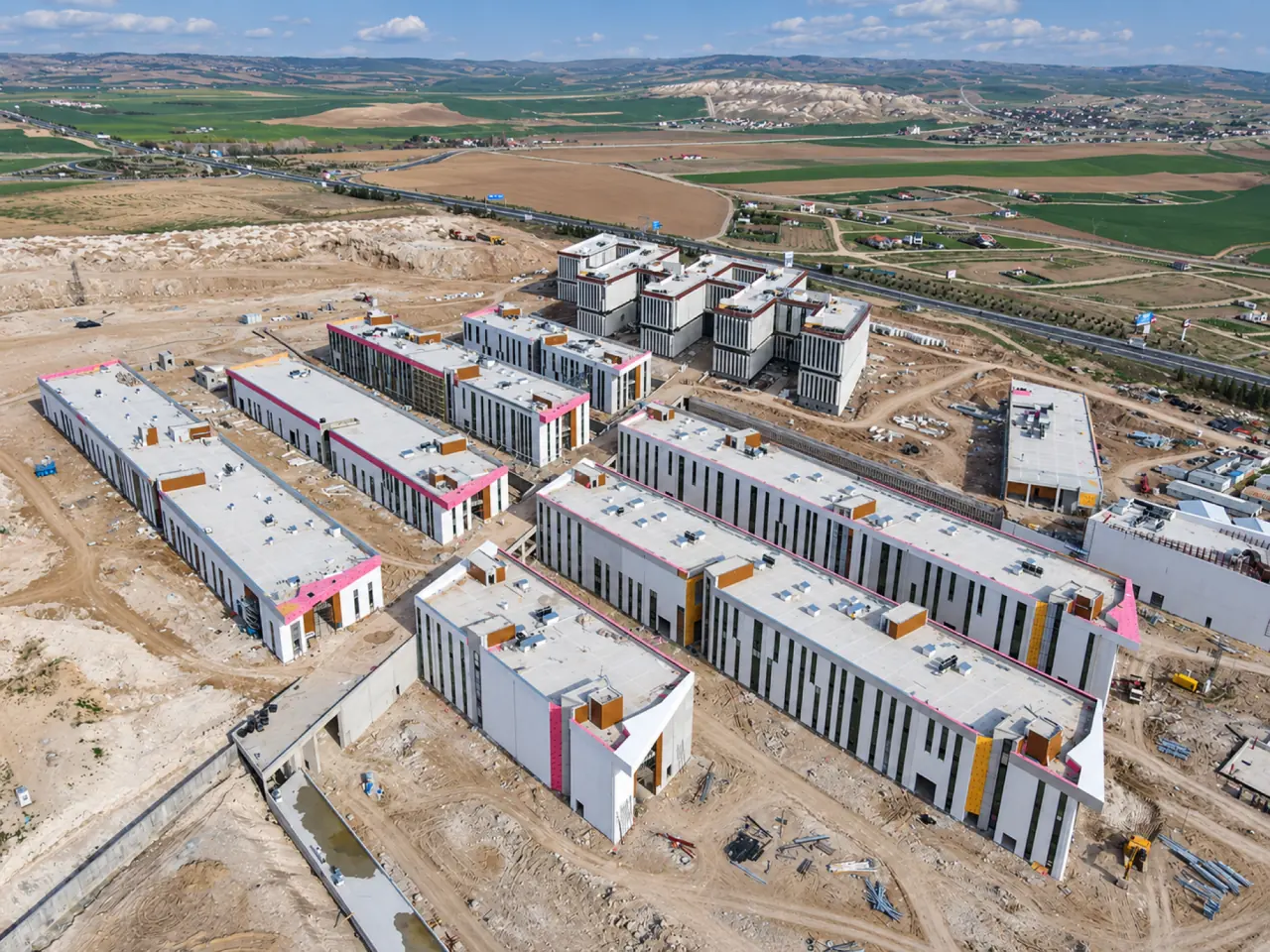 TSE Ankara Kalite Merkezi — Ankara cephe uygulaması, ONS CEPHE (1/5)